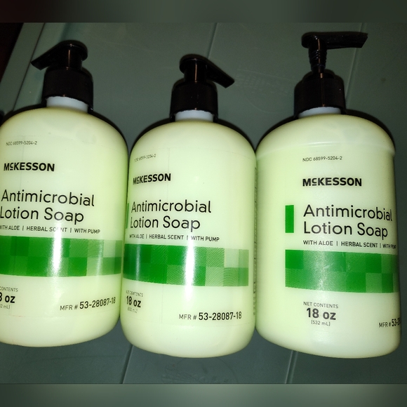 NEW! 3- McKesson Antimicrobial Lotion Soap (18oz ea) - Picture 1 of 7